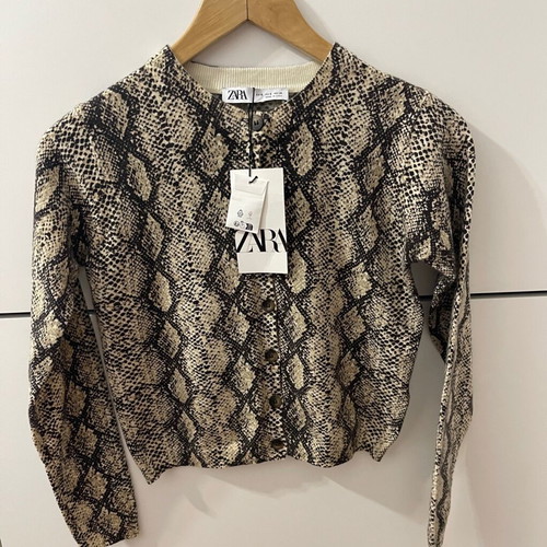 Zara cardigan brand new, size S, beige