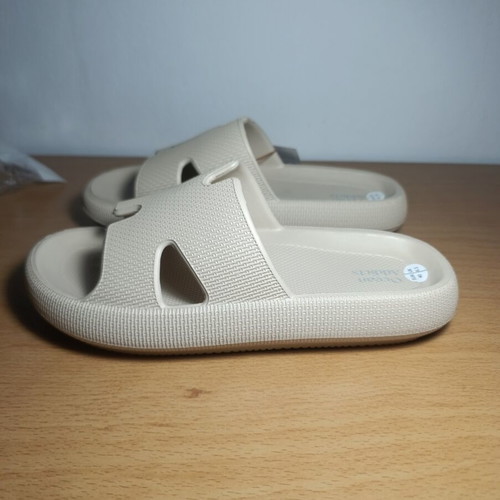 Ocean Addicts Slide Sandals, beige