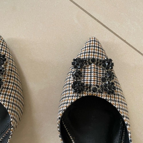 Migato French Style Pumps like new, medium 7cm heel, size 38, black and brown