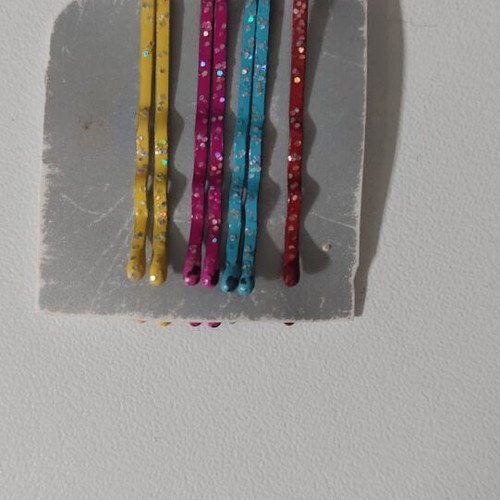 Facial razors set of 3 with 7 hair clips gift