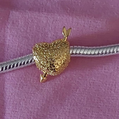 Charm heart with arrow new, gold hammered A.L.E.