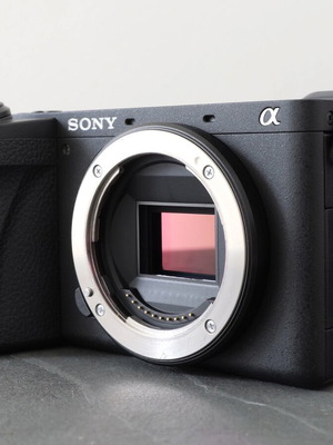 Sony a6700 Mirrorless Camera APS-C 26MP 6K Video Brand New