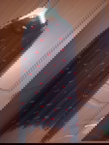 Μαυρη διαφανεια pieces, medium