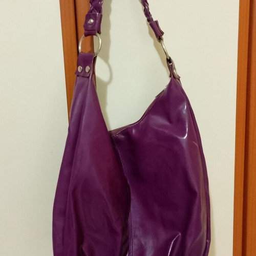 Handbag pvc purple used in good condition
