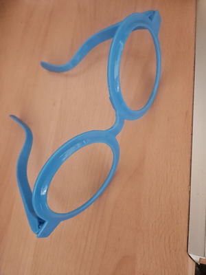 Plastic glasses used without lenses, large