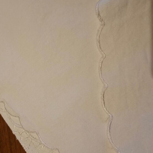 Vintage round tablecloth with white Richelieu cutwork embroidery, 165 cm