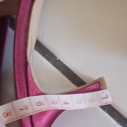 Intrend Max Mara satin low heel shoes size 40 like new, pink