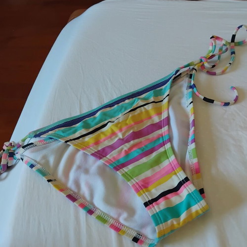 Roxy bikini bottom like new, multicolor, size S