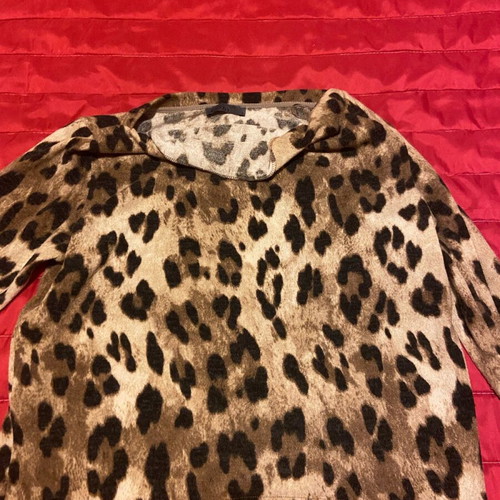 Leopard blouse new, size M