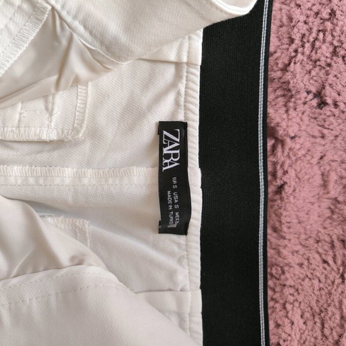 Set of two Zara high-waist pants with elastic waist like new
