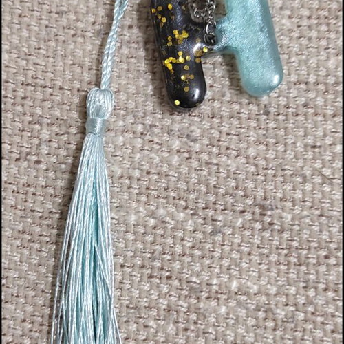 Handmade keychain with resin letter H and tassel, new