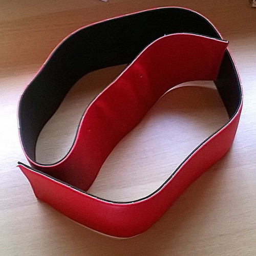 Women's belt used, red wide with adjustable double buckle