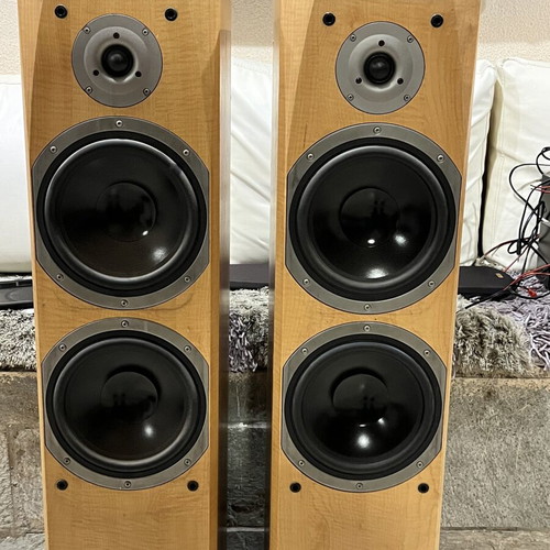 Speakers 360W like new
