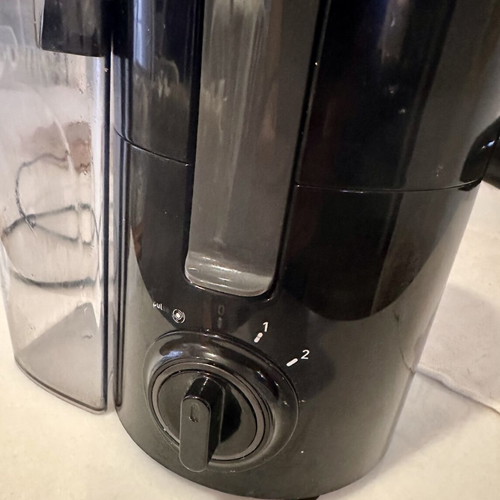 Moulinex Juicer 350W used, 2 speeds, stainless steel filter