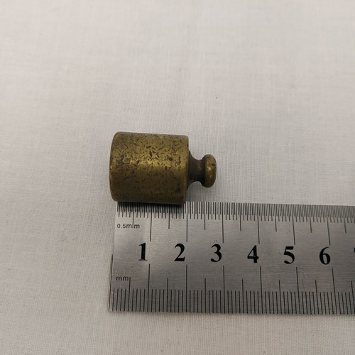 Old bronze scale weight 50 g used