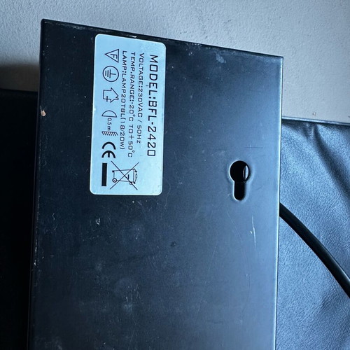 Wall light like new