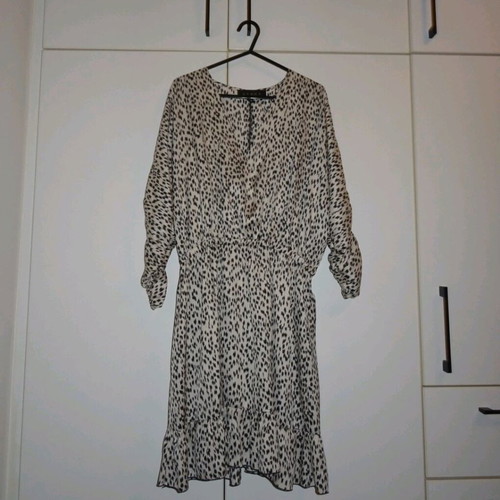 Lynne Airy Dress New, White Multicolor, Size 38