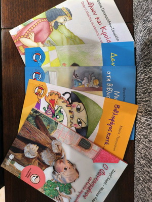Children's books pack like new for ages 7-10