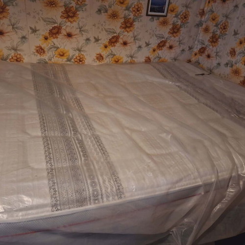 Candia Phaistos mattress 160x200 like new