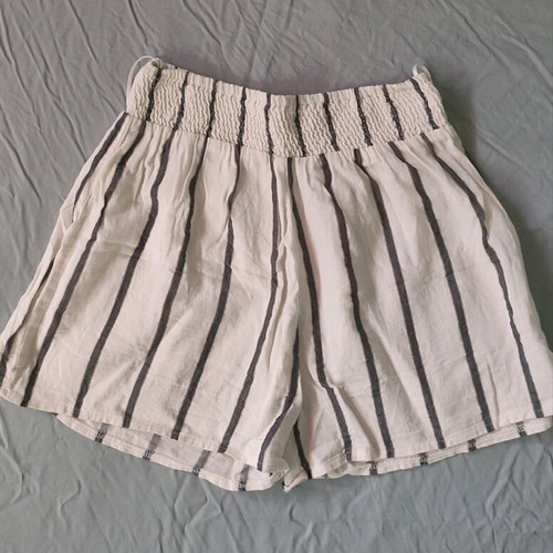 Badila shorts like new, size S / 36 / 8