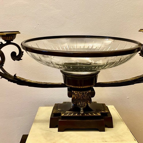 Decorative candlestick plate made of glass and iron like new
