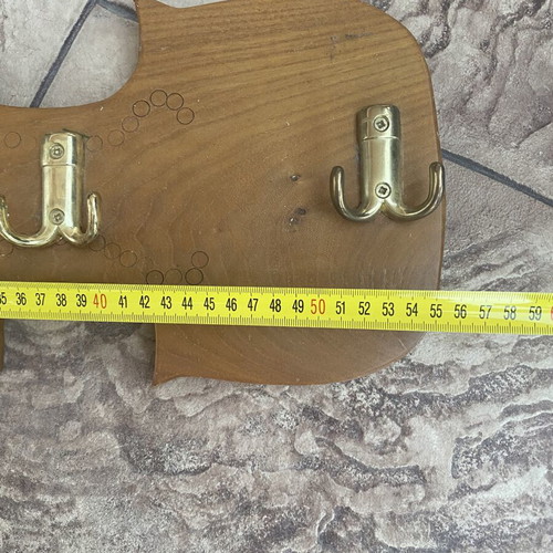 Wooden violin-shaped wall hook, solid wood