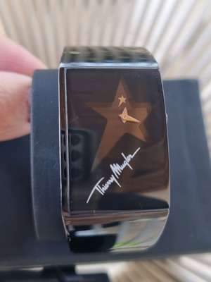 Thierry Mugler wristwatch like new, black stainless steel bracelet