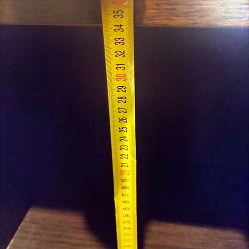 Wooden wenge shelf used, height 1.10 m, width 30 cm