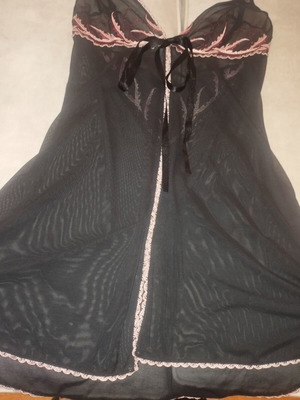 Lingerie sexy baby doll black, like new with pink and red details
