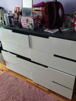 Chest of drawers like new with 6 spacious drawers