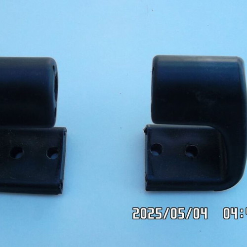 Plastic nylon bases used, set of 2 for round handle