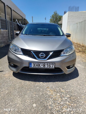 Nissan Pulsar compact car 2015, diesel, manual transmission