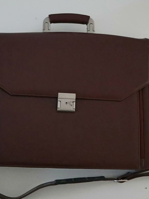 Leather Briefcase new, brown