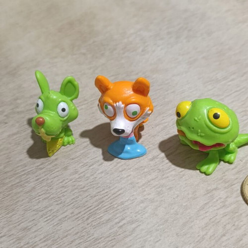 Ugly Pet Shop figures set of 3 like new
