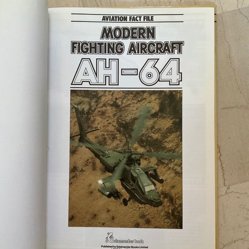 Modern Fighting Aircraft: AH-64 Aviation Fact File like new