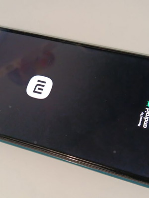 Mi Redmi Note 9 phone with battery issue