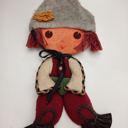 Vintage old doll for pins used 60s BTG
