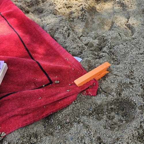 Towel Clips Set of 4 for Beach Towels, New, 3D Printed PETG