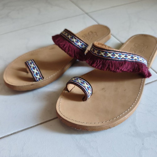 Handmade sandals slippers like new, size 37, multicolor purple