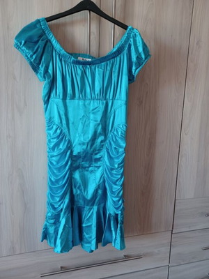 Satin dress blue like new with gathers, size L