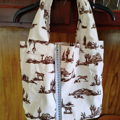 Mango summer shoulder bag like new, white and brown