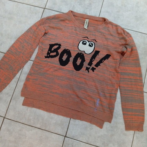 Pull&Bear sweater size L with paint marks