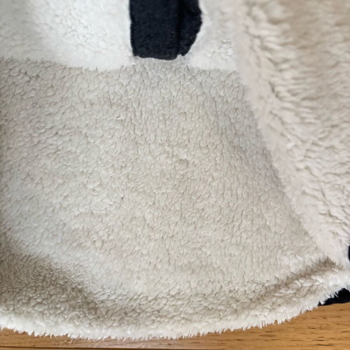 Zara jacket with fur lining like new, size 4 years