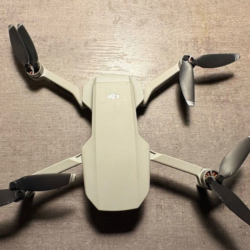 Dji drone Mavic Mini like new with 2 batteries