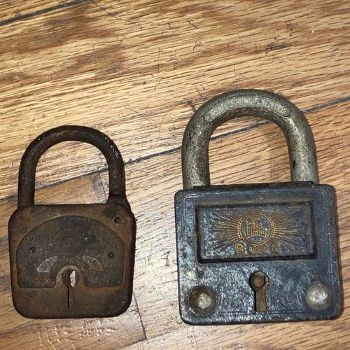 Vintage padlocks used, pack of 6, various sizes