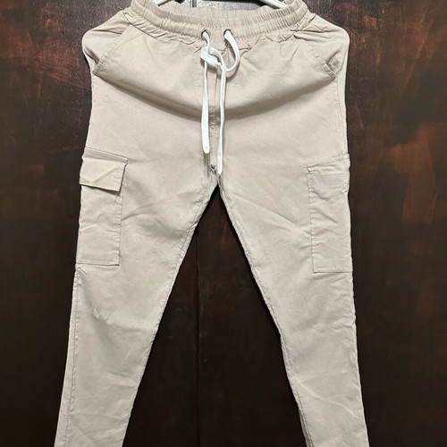 Beige cargo pants used, size S with elastic waist