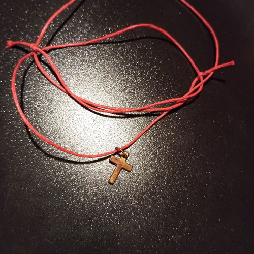 Necklaces in various designs, 7 pieces like new