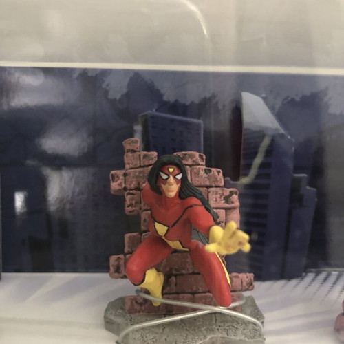 Marvel Street Heroes Figurine Playset with 7 Figurines new