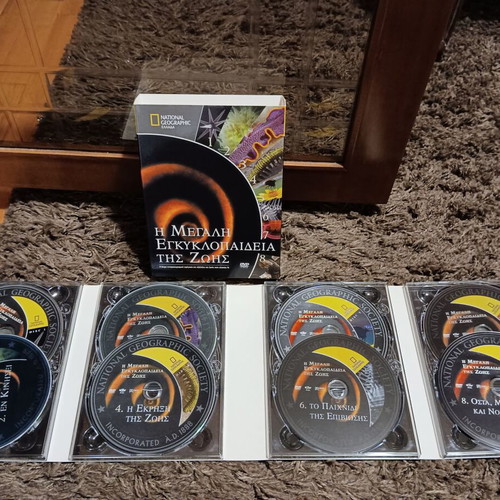 National Geographic 8 DVDs Documentary Set "The Great Encyclopedia of Life" like new