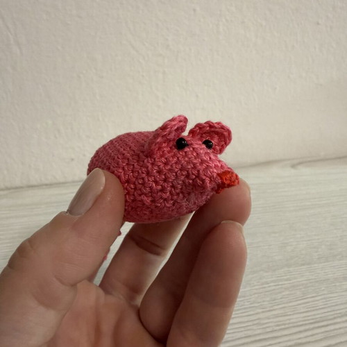 Knitted mouse like new, handmade